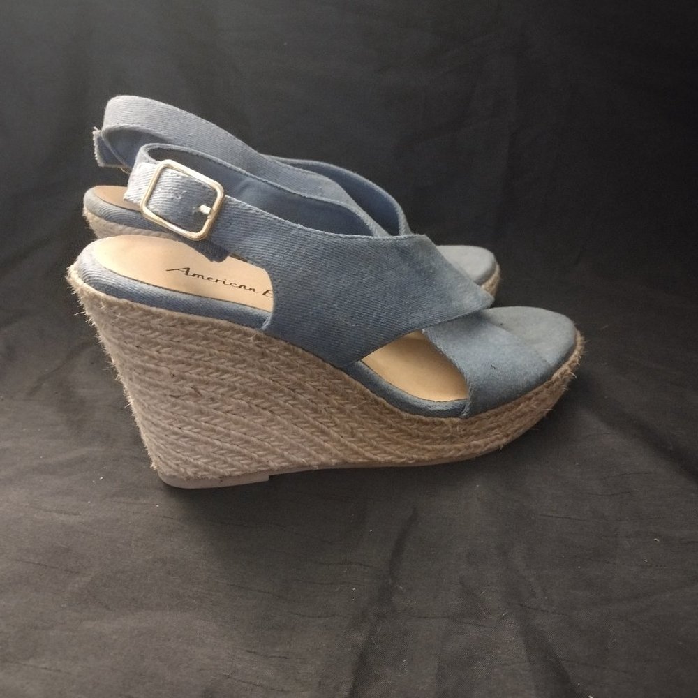American Eagle Blue Jean wedges Size 9